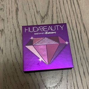 Huda Amethyst obsessions